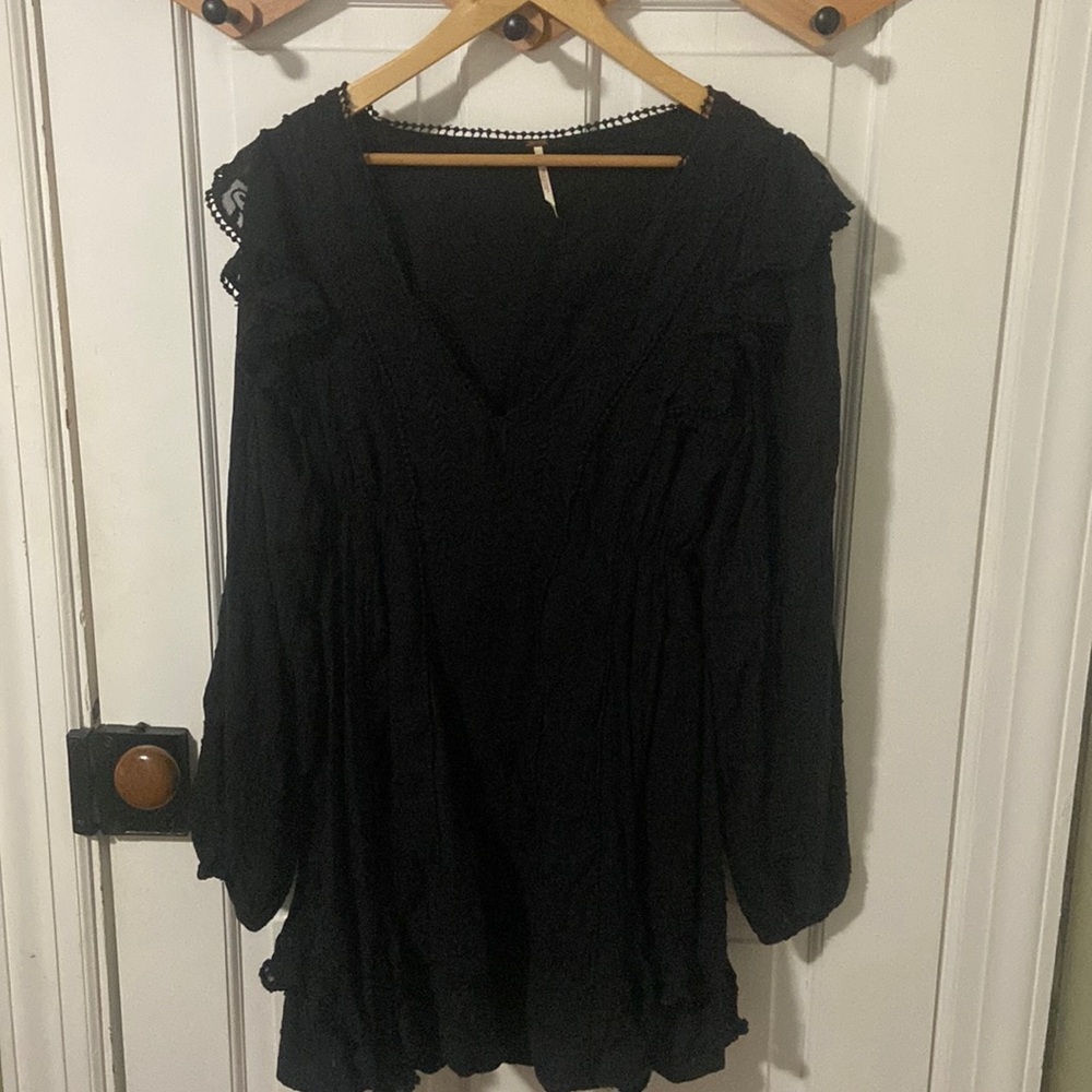 Free People Black ruffles mini dress